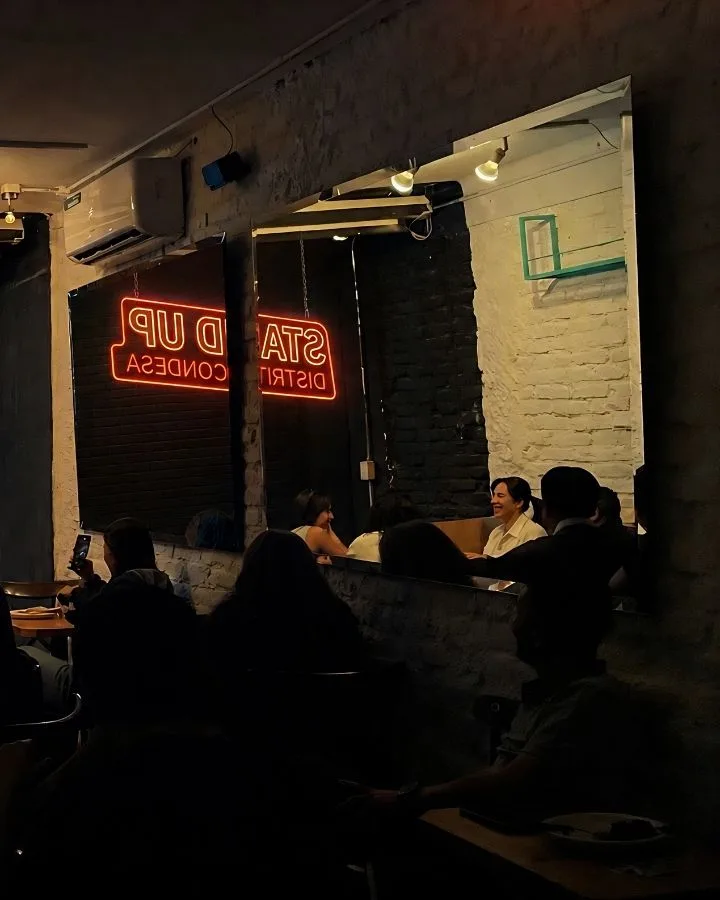Stand up Distrito Condesa