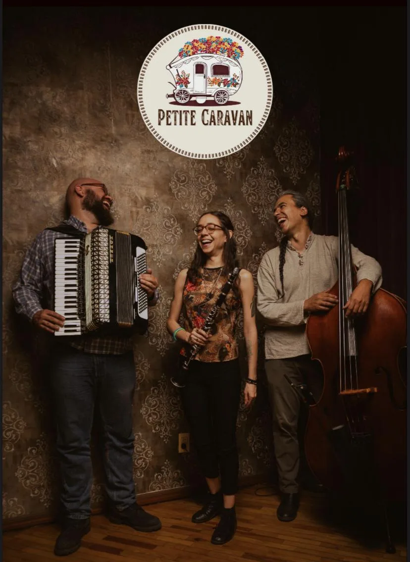Petite Caravan