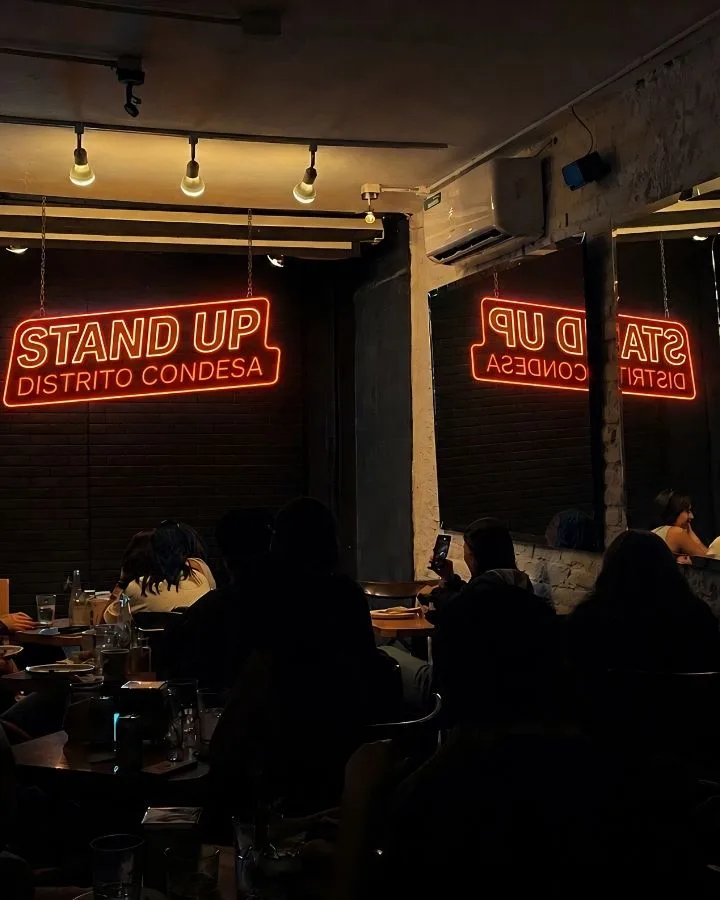 Stand up Distrito Condesa