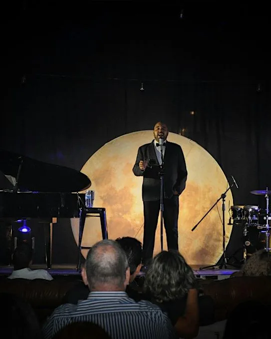 Luis Miguel Bajo las Estrellas